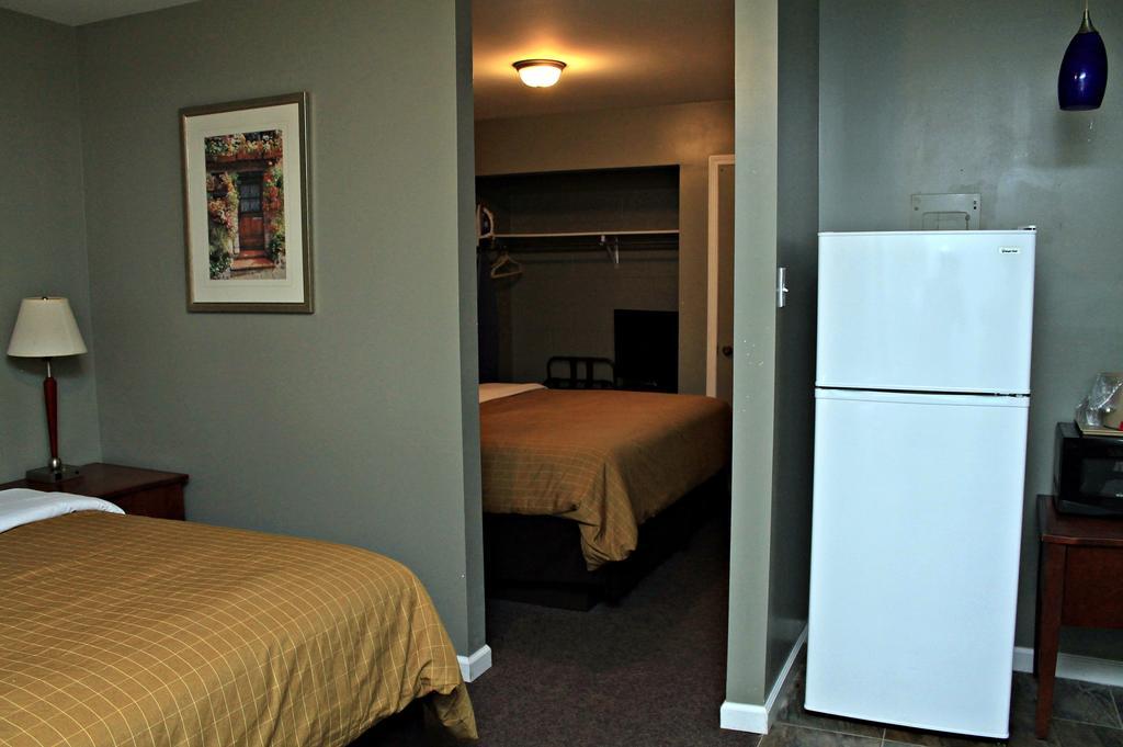 Jefferson Inn And Suites Екстер'єр фото
