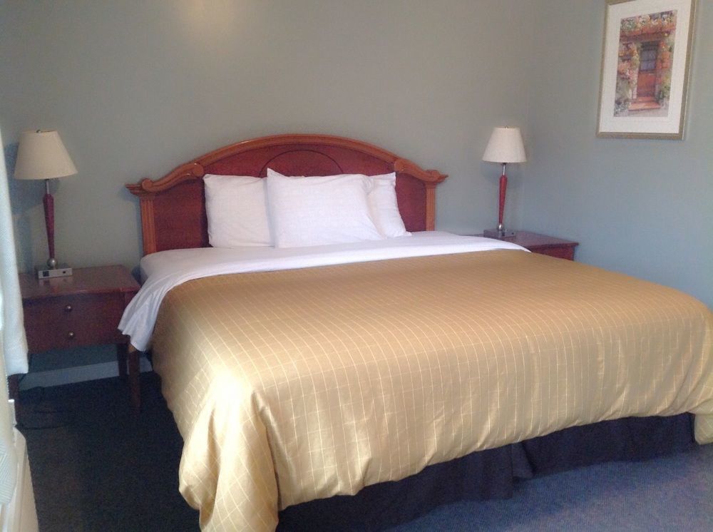 Jefferson Inn And Suites Екстер'єр фото